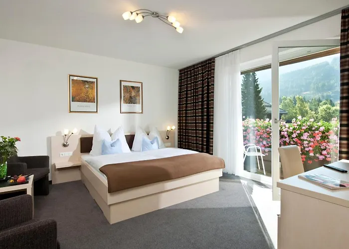 Haus Maria Πανσιόν 3*